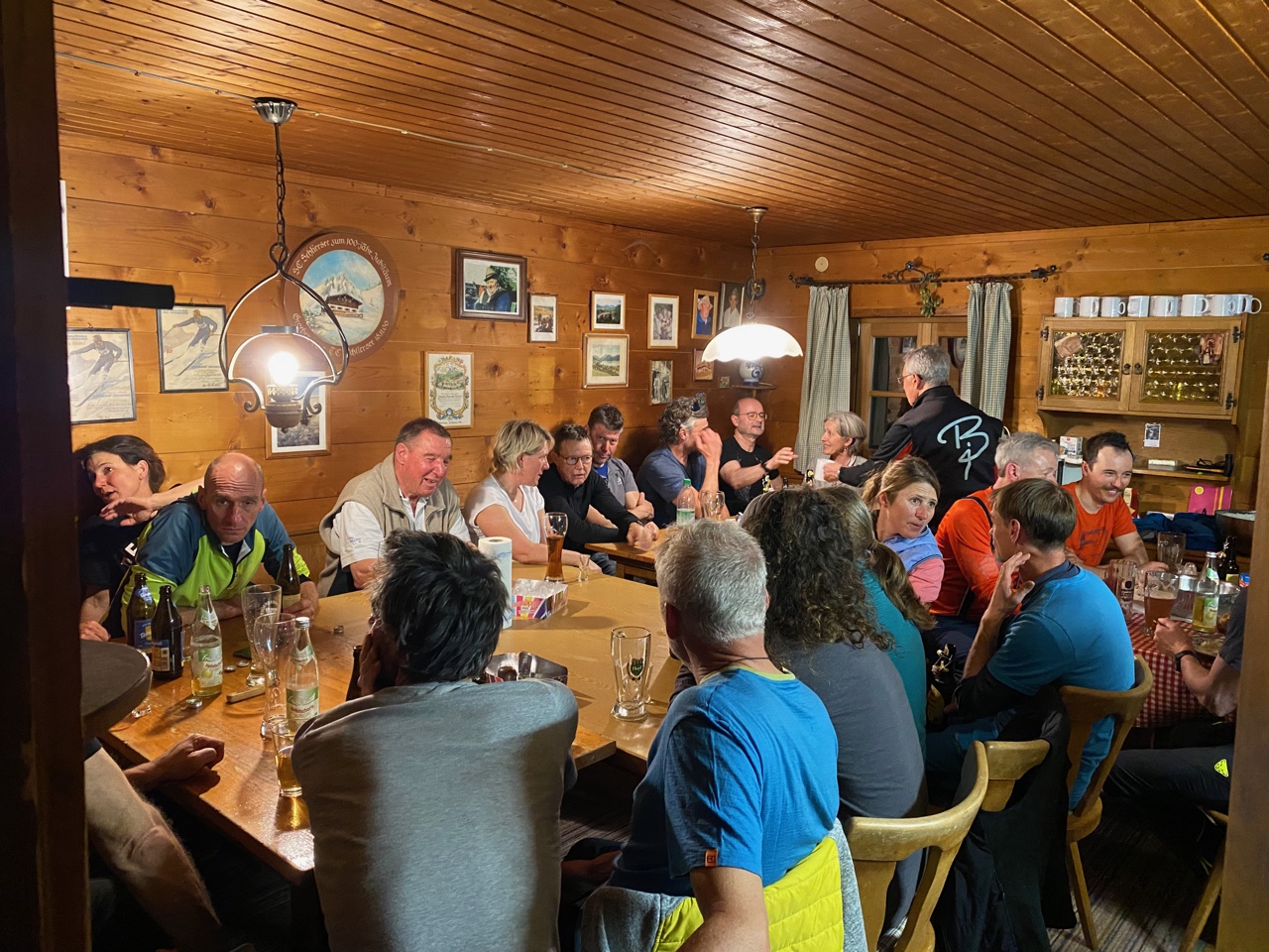 Skiclub feiert den Faschingsausklang auf der Hütte